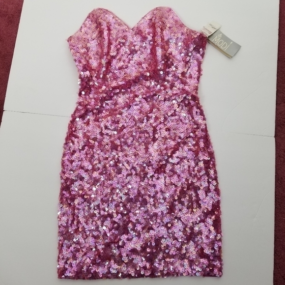 Modi NWT Strapless Mini Dress All Over Heavily Sequin Hot Pink Sweetheart Large - Picture 5 of 11